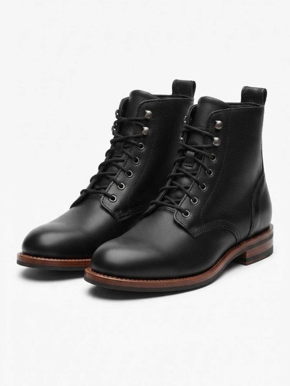 NIB Clarks Clarkdale Lace Boots